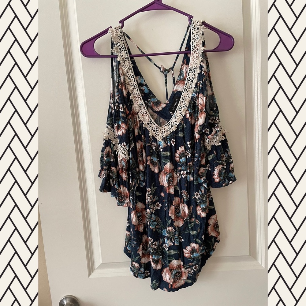 Off the shoulder vneck shirt